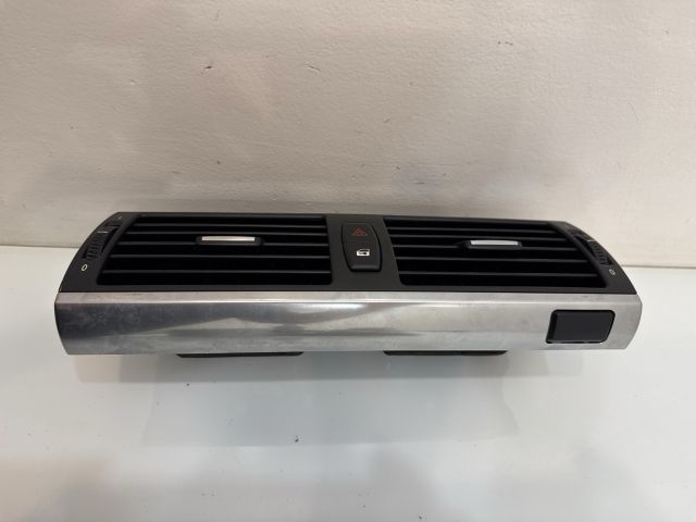 bontott BMW X6 Középső Szellőző