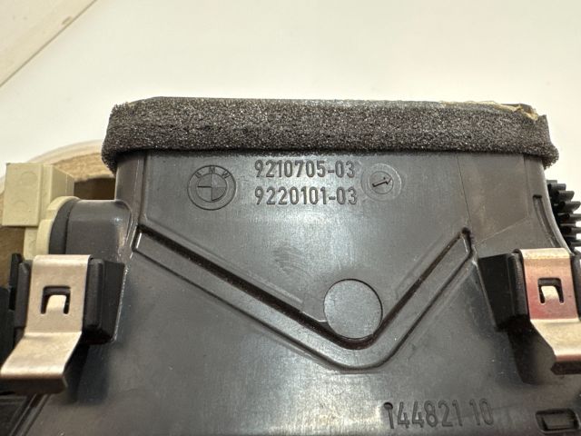 bontott BMW X6 Középső Szellőző