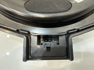 bontott BMW X6 Mélynyomó Hangszóró