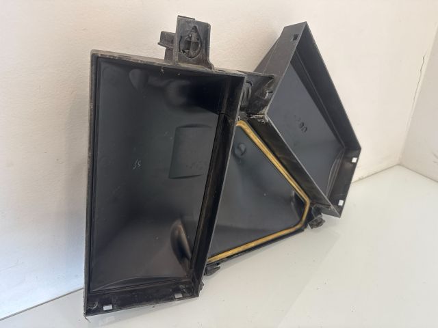 bontott BMW X6 Pollenszűrő Fedél