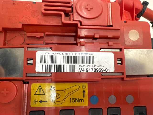 bontott BMW X6 Pozitív Kábel