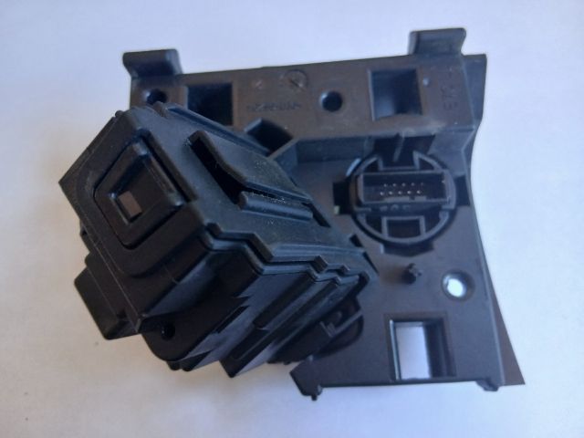 bontott BMW X6 Start / Stop Indító Gomb