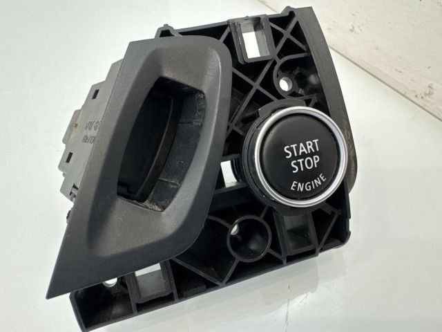 bontott BMW X6 Start / Stop Indító Gomb