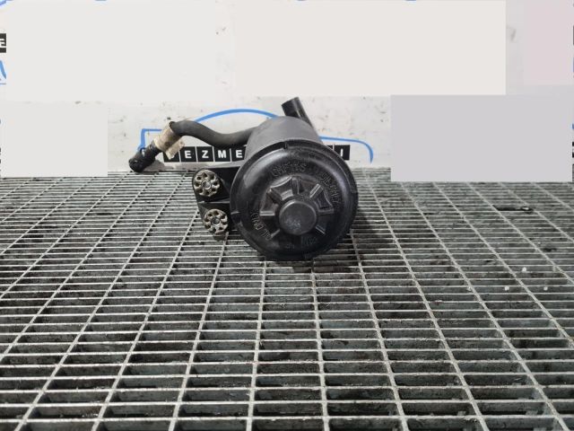 bontott BMW X6 Szervóolaj Tartály