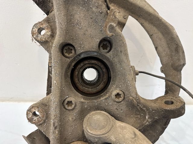 bontott BMW X6 Bal első Csonkállvány Kerékaggyal