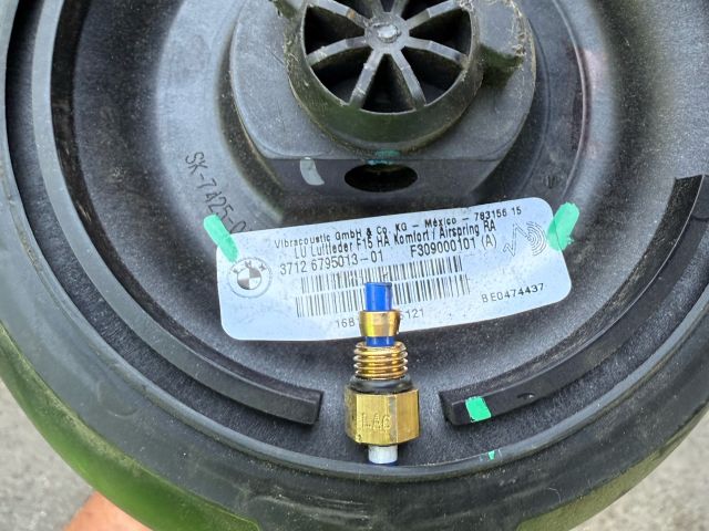 bontott BMW X6 Hátsó Rugó