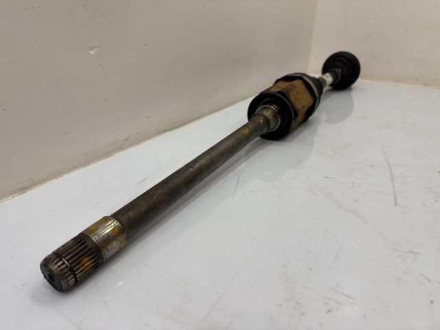 bontott BMW X6 Jobb Féltengely