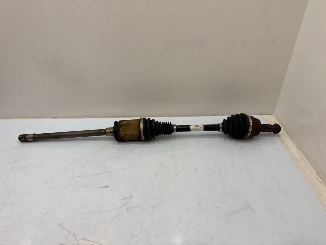 bontott BMW X6 Jobb Féltengely