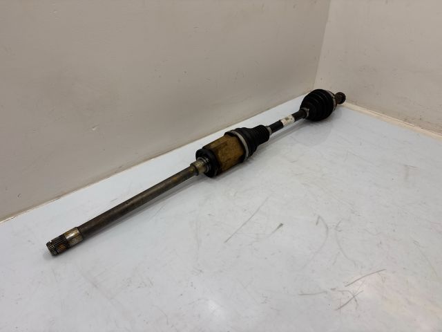 bontott BMW X6 Jobb Féltengely