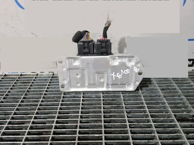 bontott BMW X6 Osztómű Vezérlő Modul