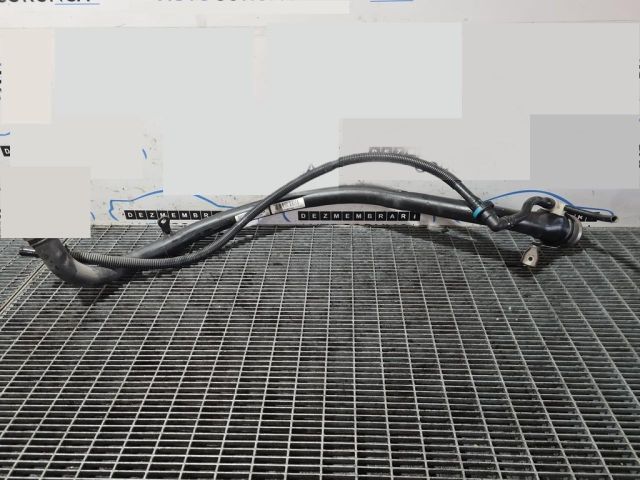 bontott BMW X6 Tankbetöltő Cső (Fém)