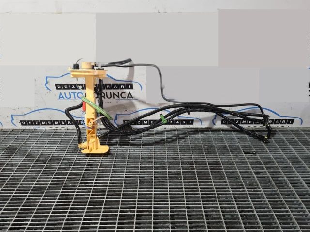 bontott BMW X6 Üzemanyagszint Jeladó