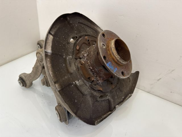 bontott BMW X6 Bal hátsó Csonkállvány