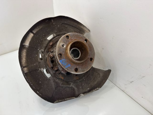 bontott BMW X6 Bal hátsó Csonkállvány