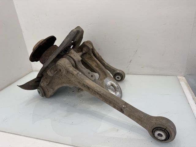 bontott BMW X6 Bal hátsó Csonkállvány