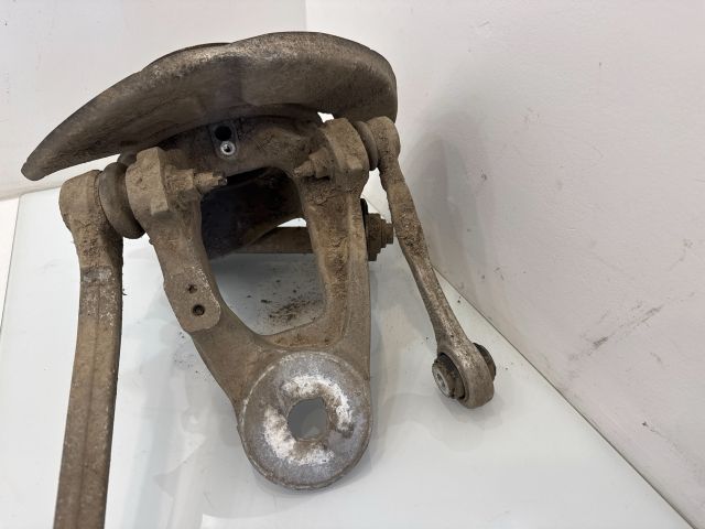 bontott BMW X6 Bal hátsó Csonkállvány