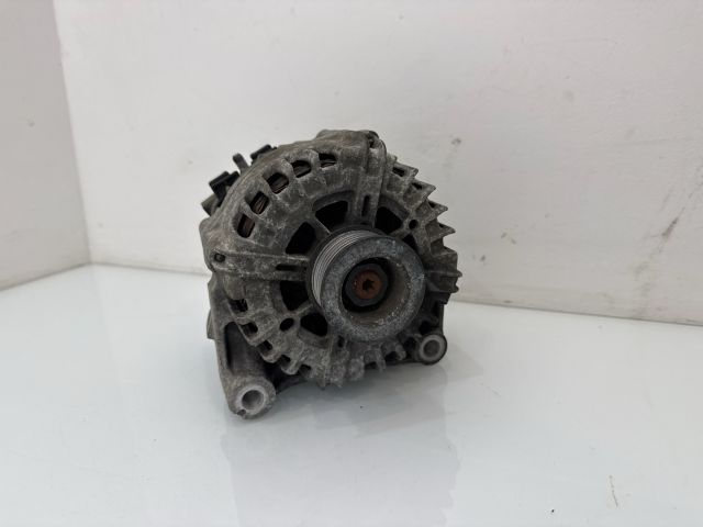 bontott BMW X6 Generátor