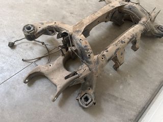 bontott BMW X6 Hátsó Bölcső