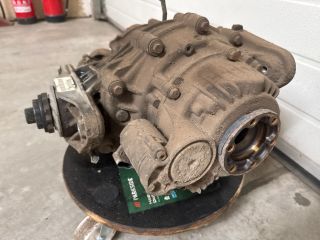 bontott BMW X6 Hátsó Differenciálmű