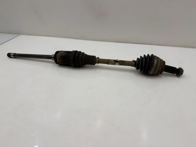 bontott BMW X6 Jobb Féltengely