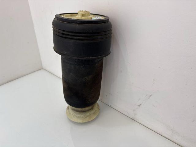 bontott BMW X6 Jobb hátsó Rugó