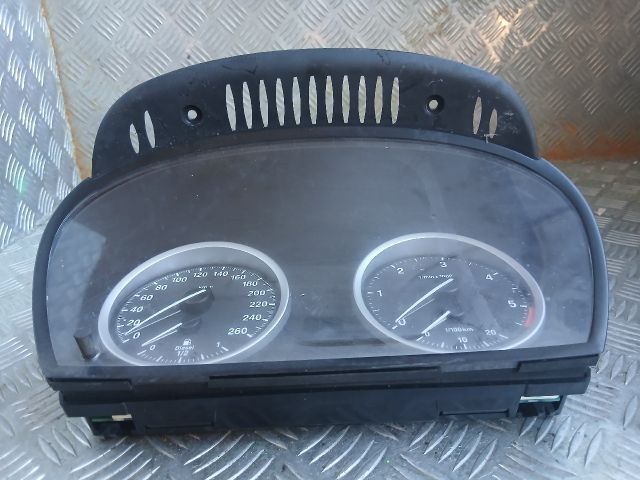 bontott BMW X6 Kilométeróra