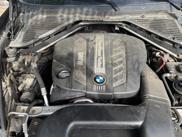 bontott BMW X6 Motor (Fűzött blokk hengerfejjel)