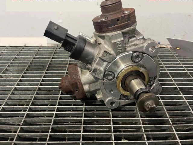 bontott BMW X6 Nagynyomású Szivattyú