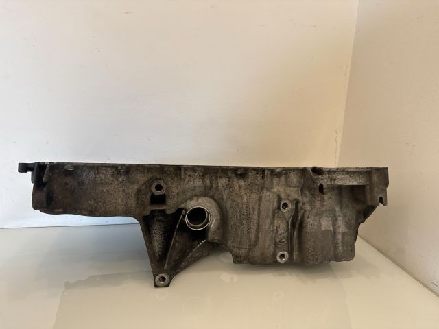 bontott BMW X6 Olajteknő