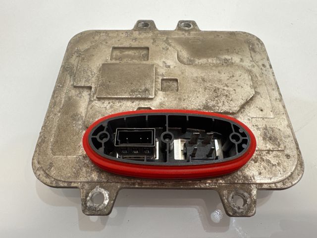 bontott BMW X6 Xenon Trafó