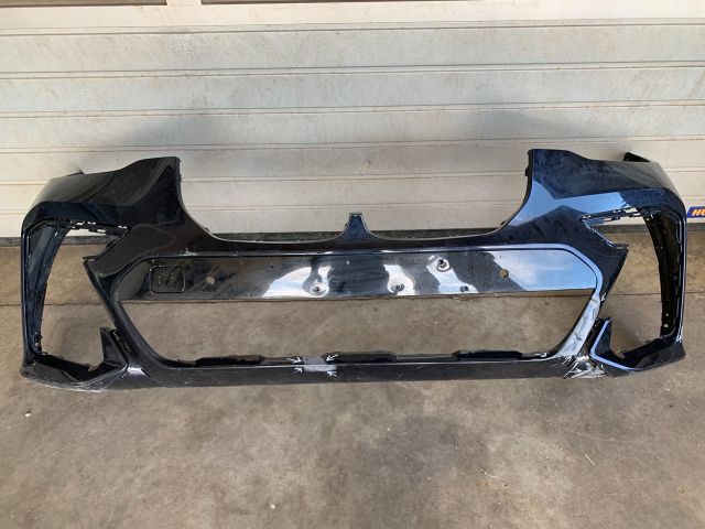 bontott BMW X7 Első Lökhárító (Üresen)