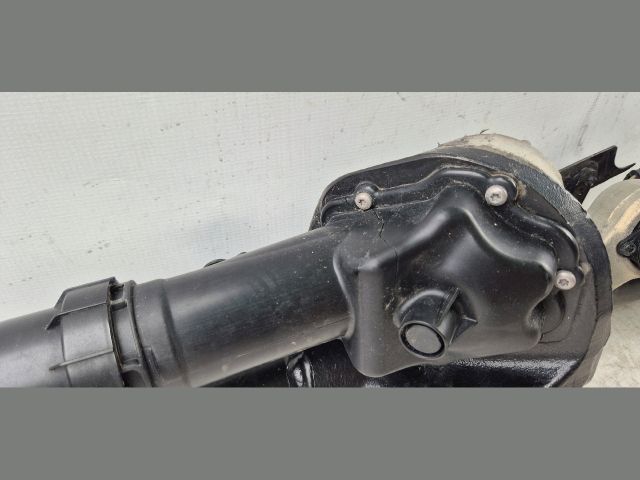 bontott BMW X7 Vonóhorog