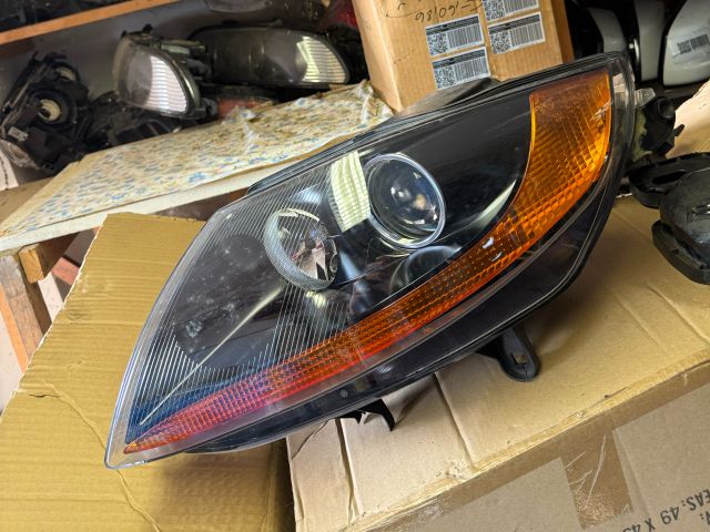 bontott BMW Z4 Bal Xenon Fényszóró
