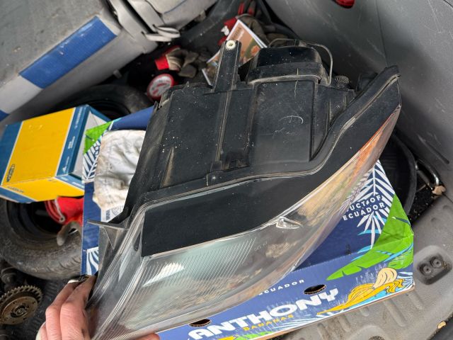 bontott BMW Z4 Bal Xenon Fényszóró