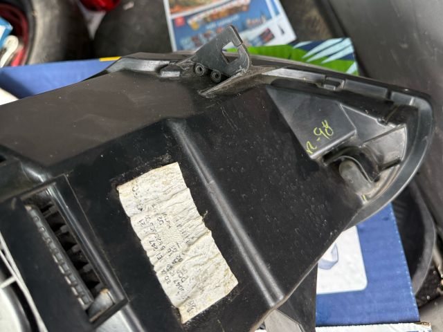 bontott BMW Z4 Bal Xenon Fényszóró