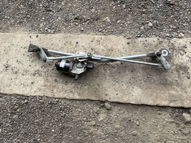 bontott BMW Z4 Első Ablaktörlő Szerkezet Motorral