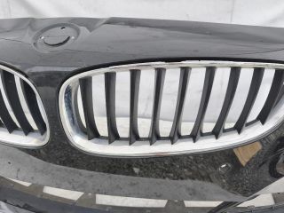 bontott BMW Z4 Első Lökhárító (Részeivel)