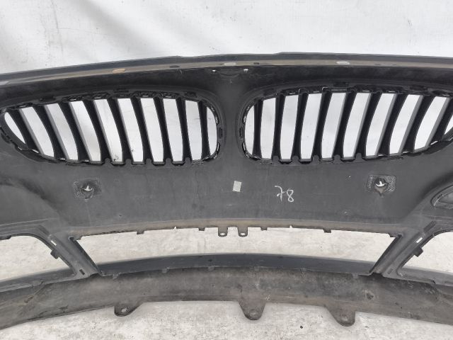 bontott BMW Z4 Első Lökhárító (Részeivel)