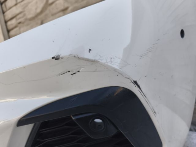 bontott BMW Z4 Első Lökhárító (Részeivel)