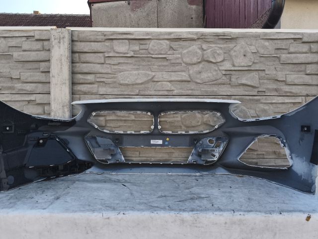 bontott BMW Z4 Első Lökhárító (Részeivel)