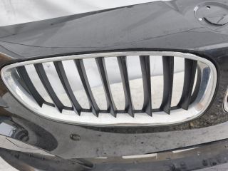 bontott BMW Z4 Első Lökhárító (Részeivel)