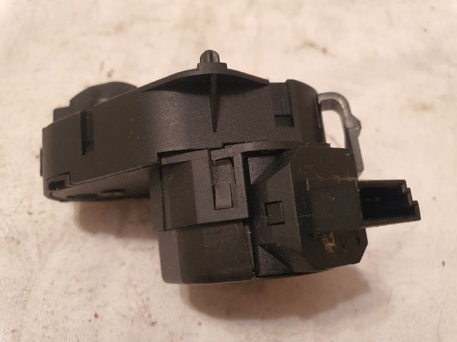 bontott BMW Z4 Fűtés Állító Motor