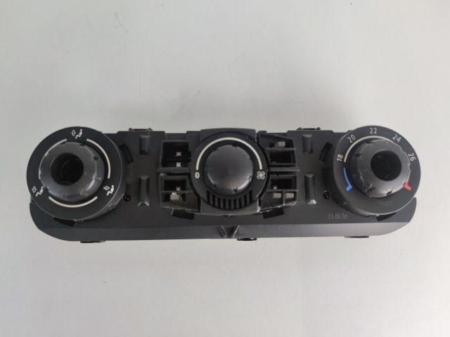 bontott BMW Z4 Fűtéskapcsoló (digit klímás)