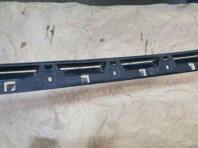 bontott BMW Z4 Hátsó középső Lökhárító Tartó (Műanyag)