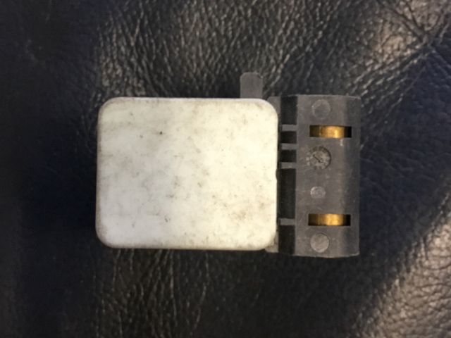 bontott BMW Z4 Jobb első Oldal Ütközés Érzékelő