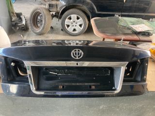 bontott BRILLIANCE BS4 Csomagtérajtó Díszléc