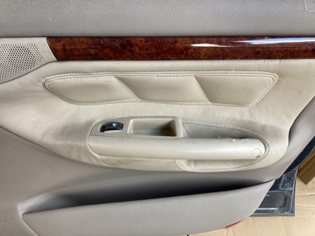 bontott BRILLIANCE BS4 Jobb első Hangszóró Burkolat