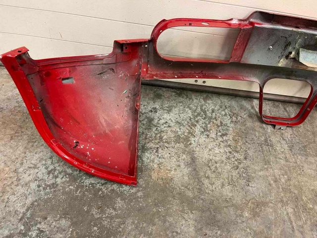 bontott BUGATTI VEYRON Hátsó Lökhárító (Üresen)