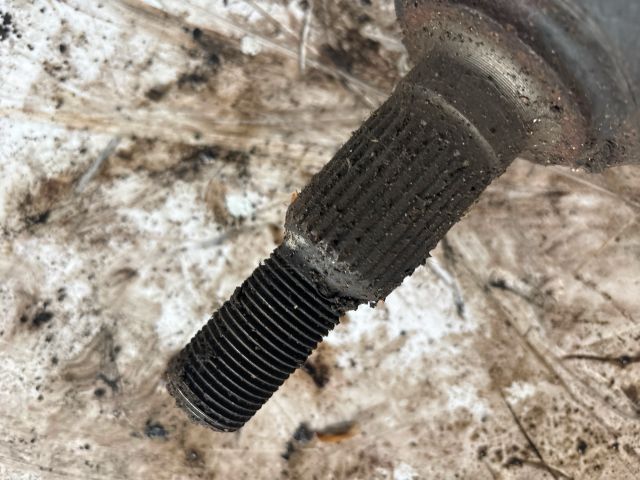 bontott CADILLAC STS Jobb hátsó Féltengely