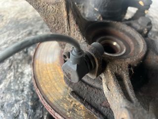 bontott CHEVROLET AVEO Bal első Csonkállvány Kerékaggyal